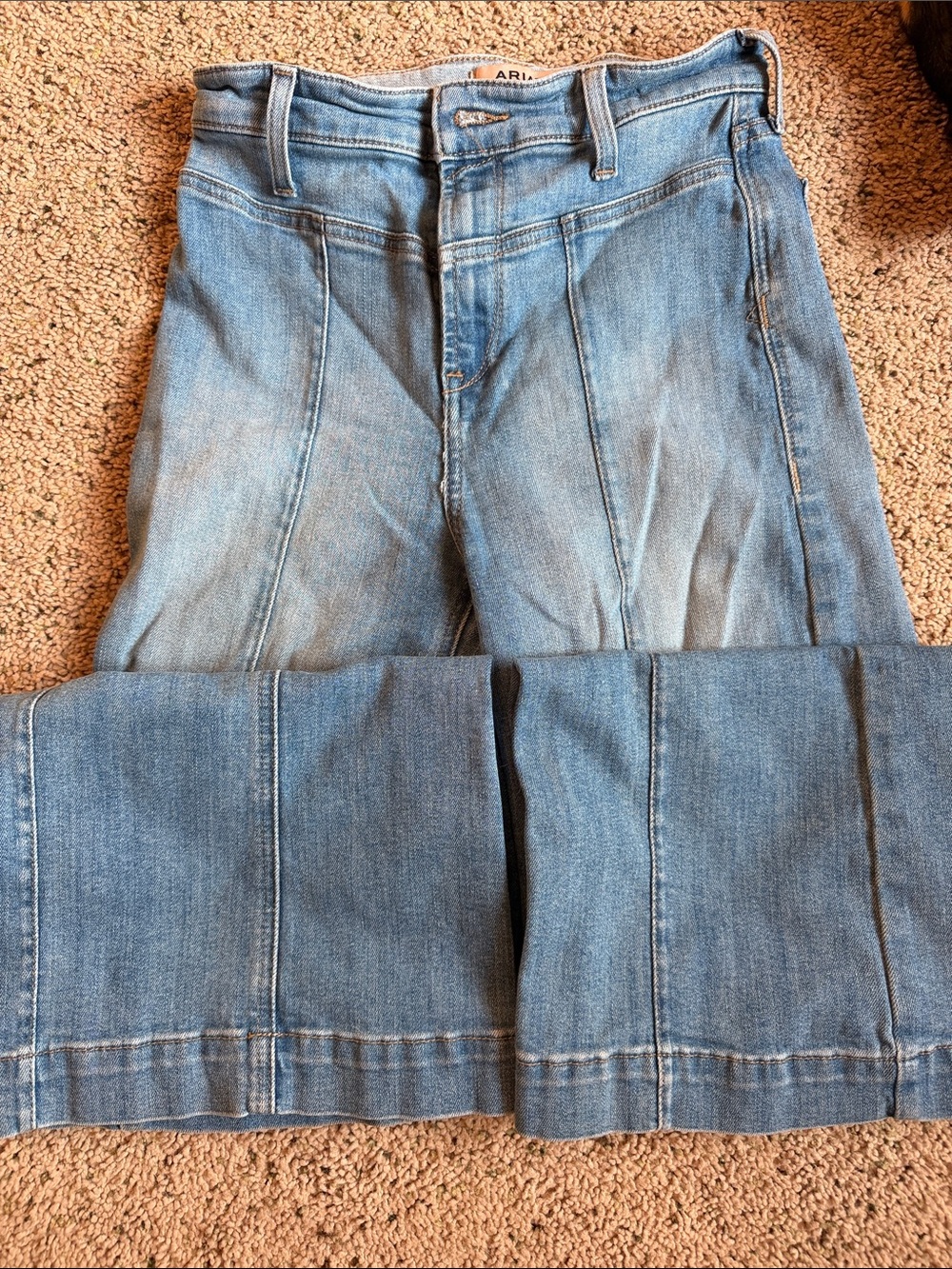 Ariat Women's Faded Blue Wide-Leg Panel Jeans